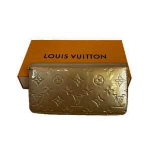 Louis Vuitton Portefeuille zippy beige poudré