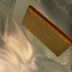 Louis Vuitton, porte-bouteille en toile Damier azur
