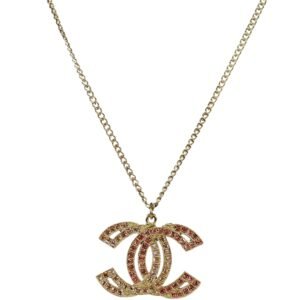 Chanel, Collier pendentif “CC” strassé