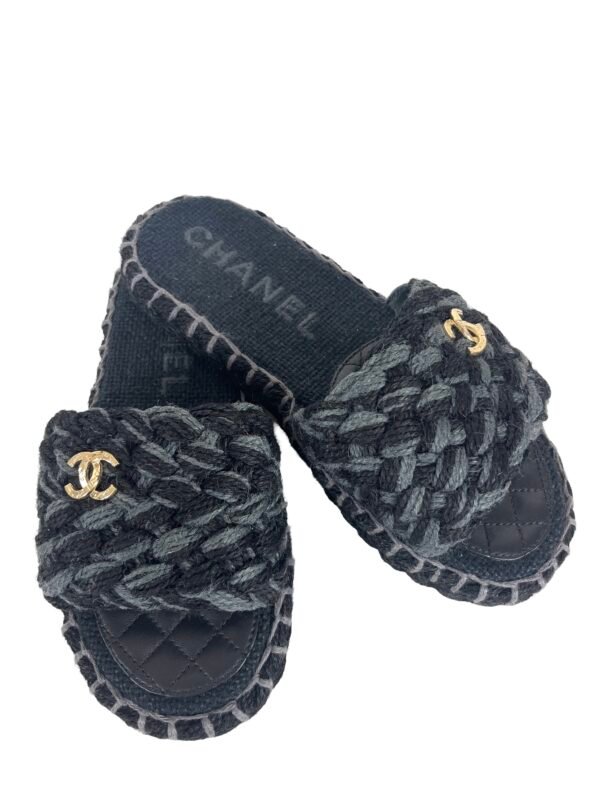 Chanel, Sandales T.39.