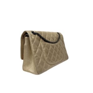 Chanel, Sac « 2.55 » or pâle.