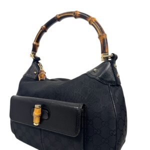 Gucci, sac Bamboo tissu GG noir