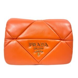 Prada, Sac en cuir orange