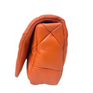 Prada, Sac en cuir orange