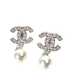 Chanel, Pendants d’oreilles