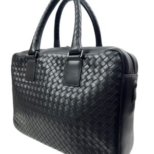 Bottega Veneta, Sac en cuir agneau.