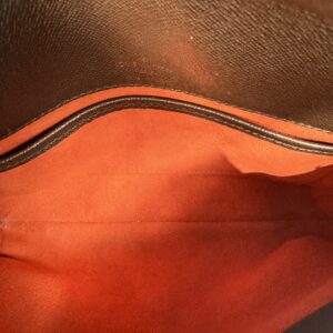 Louis Vuitton, Sac à l'épaule en damier ébène