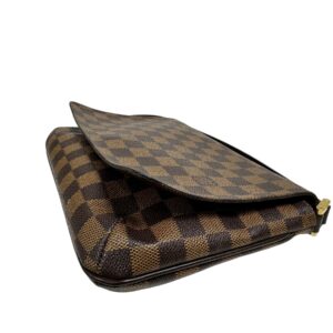 Louis Vuitton, Sac à l'épaule en damier ébène