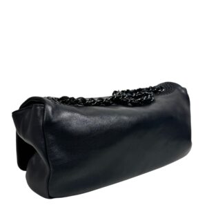 Chanel, Sac « East West » cuir noir