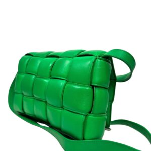 Bottega Veneta Sac « Cassette » en cuir entrelacé vert