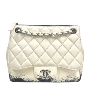 Chanel, Sac en cuir écru.