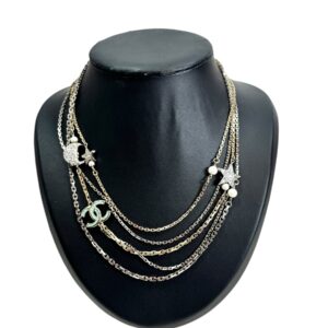 Chanel, Collier.
