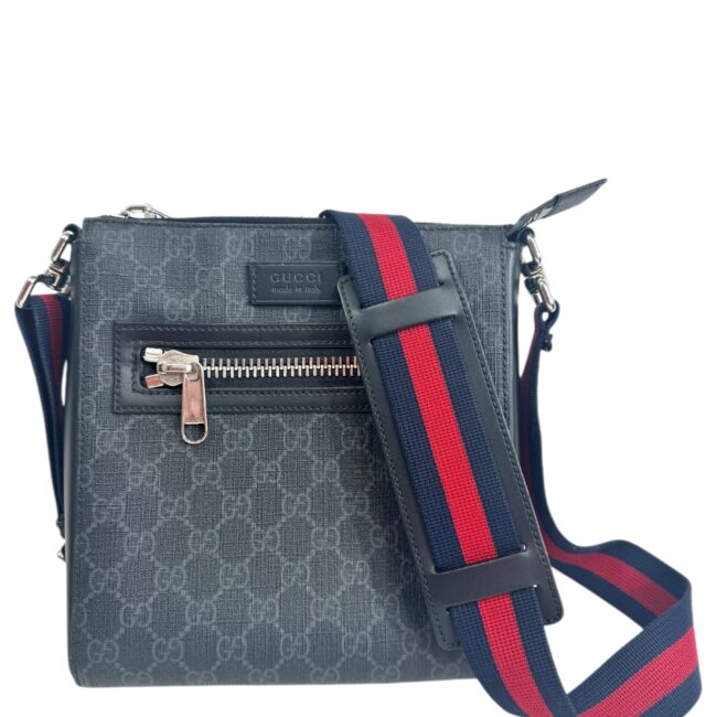 Gucci, sacoche toile GG