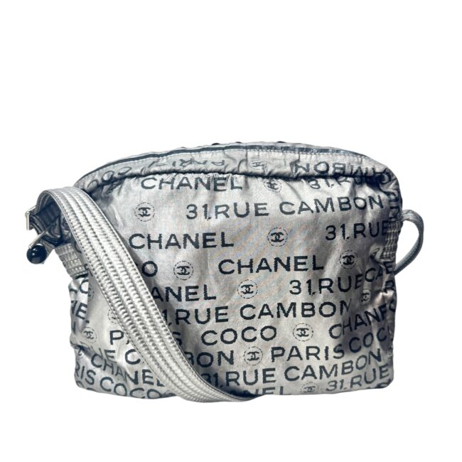 Chanel année 2008 Sac en nylon métallisé