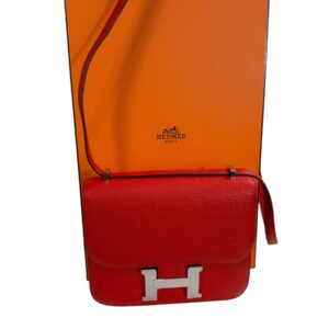 Hermès Paris made in France année 2025 Sac « Constance » en chèvre rouge de cœur,