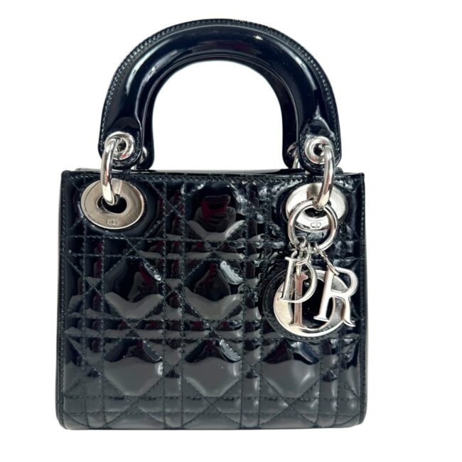 Christian Dior année 2015 Sac « Lady Dior » mini en cuir verni noir